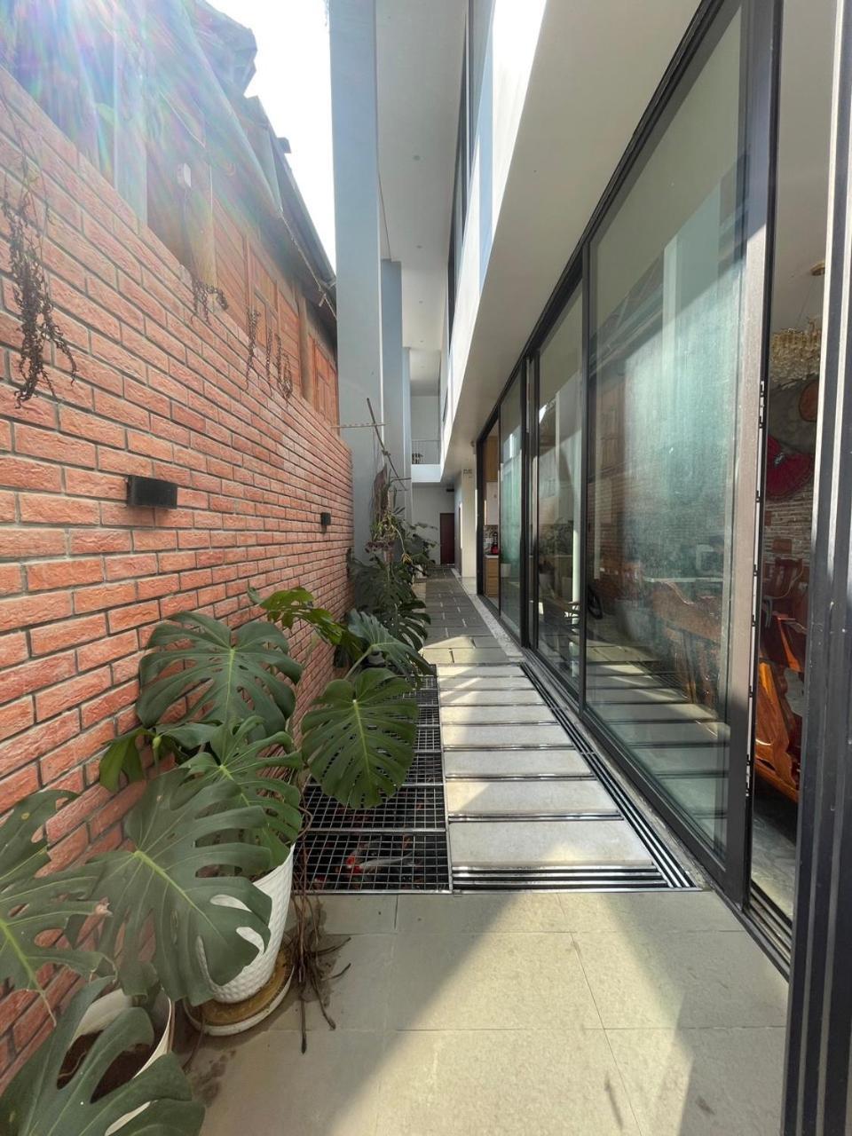 Hotel Samu Lao Cai Esterno foto